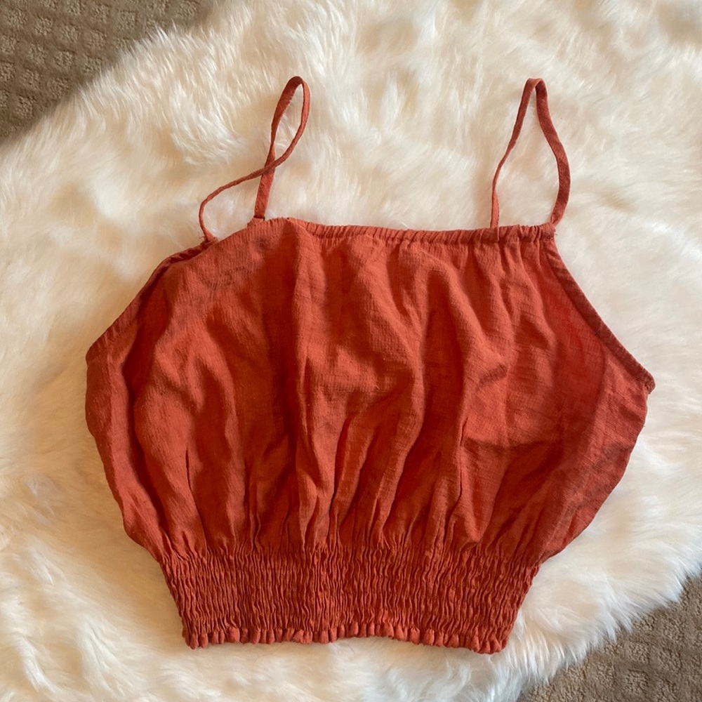 TILLYS ORANGE CROP TOP